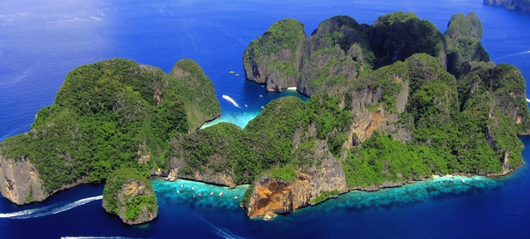 Phi Phi islands snorkeling - drone image