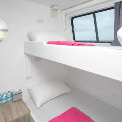 twin bunk cabin